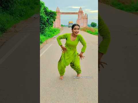 Murga dance by chitrakoot ki queen #dance #shorts #dancerchitra #chitrakootkiqueen