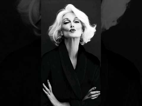 The world's oldest working supermodel