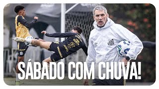 SANTOS FC SEGUE TREINANDO NO CT REI PELÉ EM MEIO À CHUVA