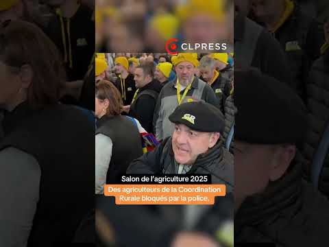 Des agriculteurs de la Coordination Rurale bloqués par la police au Salon de l’Agriculture 2025.