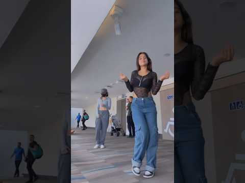 Hey sexy lady 🤌🏻.. #youtubeshorts #dance #trending #shorts