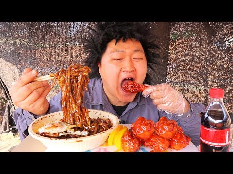 가난한사람이 짜장면과 매운닭다리를 먹어요 Black bean noodles,Spicy Chicken Legs mukbang