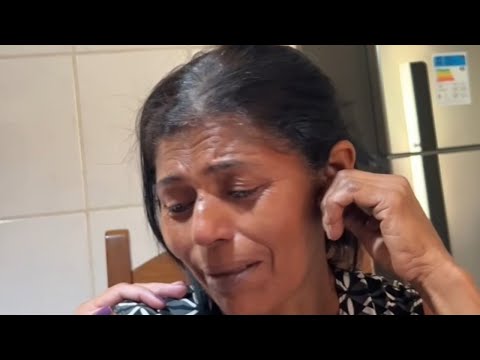 Ele tem 30 anos, não ajuda a mãe e também  não quer tr4balhar , ele só não esperava que sua mãe o .