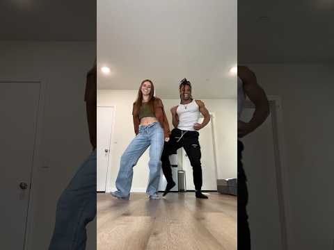 Whatever I say, @fikshunthesamurai gotta do!💃🏻🕺🏼🎶 #dance #freestyle #vs