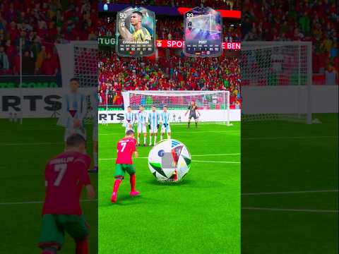 Ronaldo Big Ball Free kick Challenge in FC 25 #shorts #football #fc25