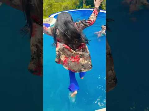 আমাকে ধাক্কায় কে দিলো🥲 #viralvideo #viralvideo