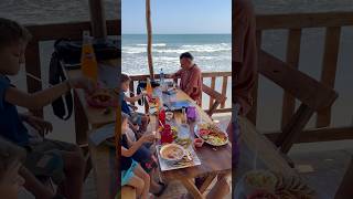 Esta fue la rica comida que ordenamos en Rancho La Ostra en Playa El Carrizal