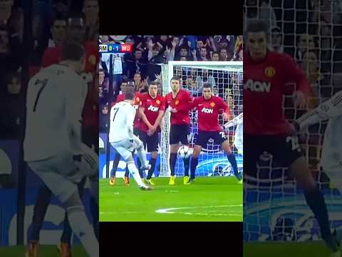 INI AKIBAT NGEHALANGIN TENDANGAN RONALDO #ronaldo #football #shorts