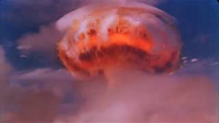 Vera Lynn - We'll Meet Again (Dr. Strangelove Ending Updated)