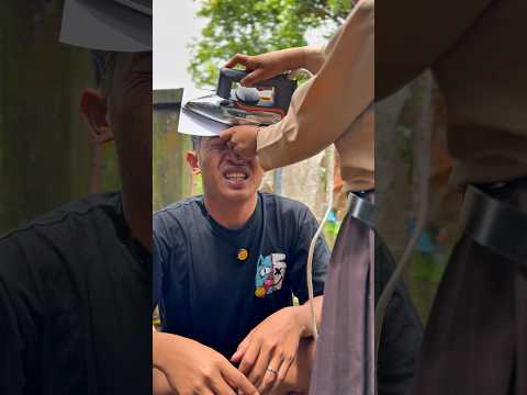 Pasangin tato dimuka ayuda