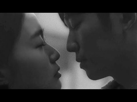순간은 매번 우릴 부정하고, 찰나는 우리를 아프게 하네