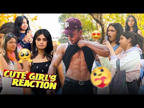 Cute Girls reaction on shirtless bodybuilder 😱😂/ Mumbai