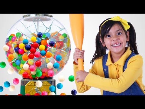 Ellie & Andrea Fixing Gumball Machine Adventure!