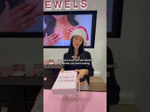 donโt do this to me ๐๐ฉ literally the cutest advent calendar #shorts #evryjewels #christmas