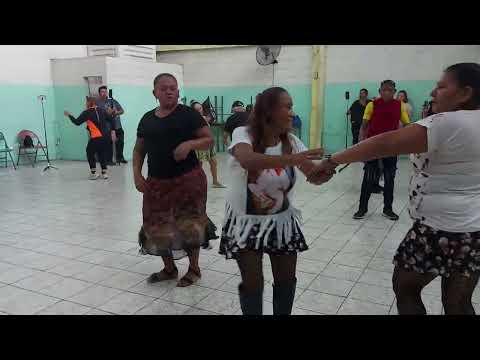 comedia y baile o ? #youtuberjose1 #baile #lomejordelacumbiatropical