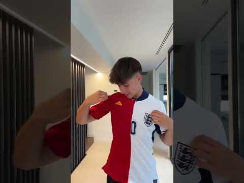 Tengo el corazón dividido 🏴󠁧󠁢󠁥󠁮󠁧󠁿🇪🇸💔 : #shorts #short #archieted0
