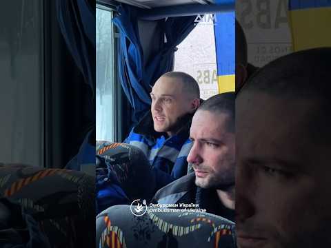 🇺🇦"Під синьо-жовтим прапором свободи з’єднаєм весь великий наш нарід": пісня від звільненого воїна