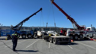 SFO Loading Airplane Taxi