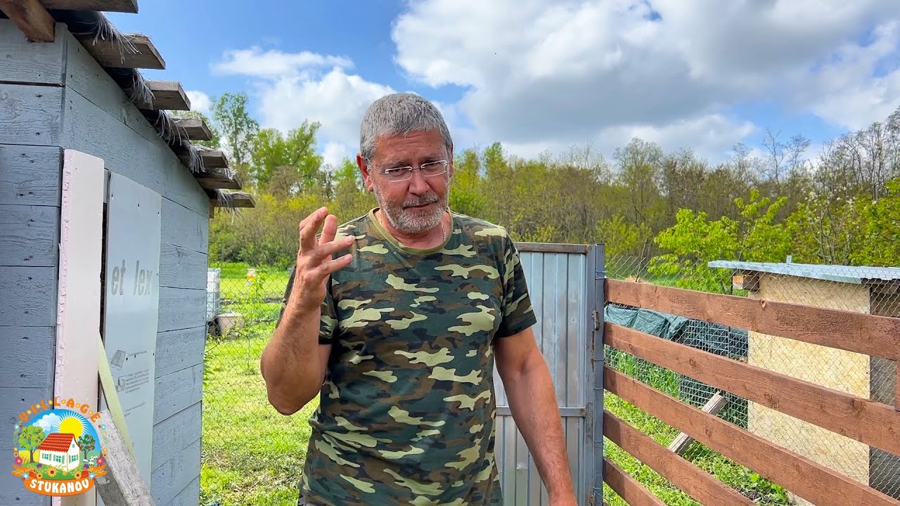жизнь на глухом хуторе, нашли лёжку шакалов на своём участке