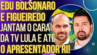 Eduardo Bolsonaro e Paulo Figueiredo jantam blogueiro da TV Lula no debate e até o apresentador ri!