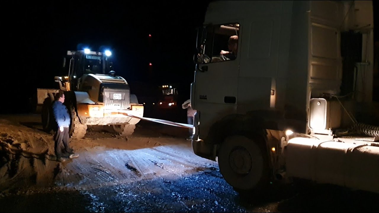 DAF засадили, брызговик оторвали(Ура мы в дерьме