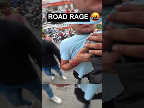 Extreme Road Rage ?? #kwikshorts #roadrage