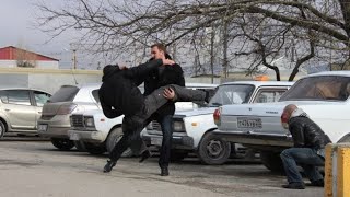 БОЕВИК! СПУСТЯ 12 ЛЕТ В СВОЙ РОДНОЙ ГОРОД ВОЗВРАЩАЕТСЯ БЫВШИЙ СПЕЦНАЗОВЕЦ! Буду жить! Русский фильм