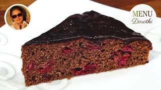 Ciasto czekoladowe z wiśniami i domową polewą. Wilgotne, miękkie i pyszne. Przepis MENU Dorotki.