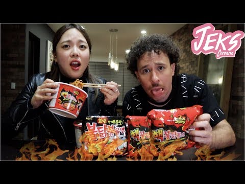 COCINANDO Y PROBANDO LA SOPA MÁS PICANTE DEL MUNDO CON LUISITO COMUNICA 🔥🔥🔥 - JEKS