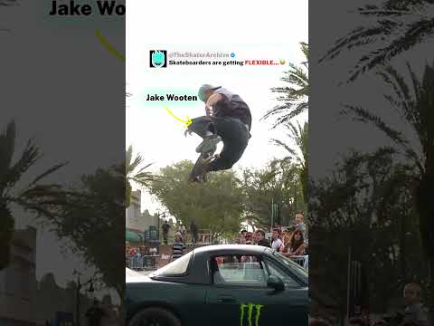 Skateboarder lands INSANE skate trick 😠#skateboarding