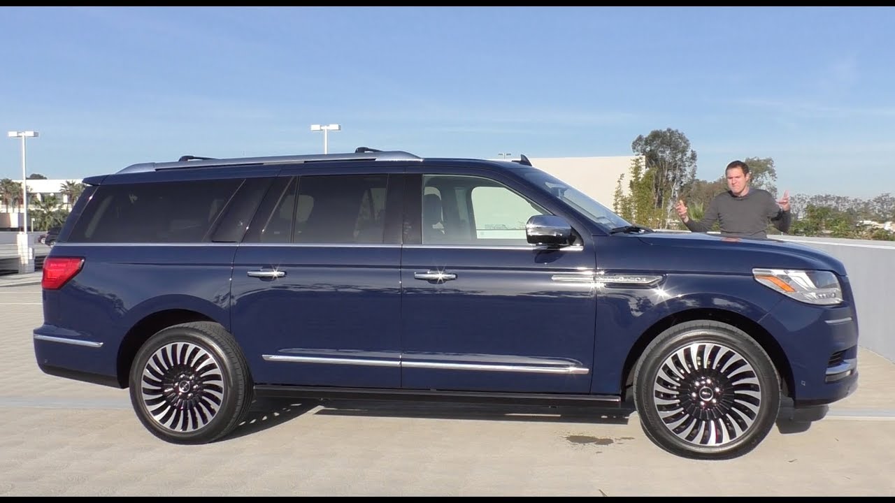 Heres Why the 2018 Lincoln Navigator is Worth 100, 000
