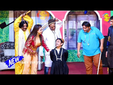 Vicky Kodu and Nida Choudhary | Shajar Abbas | New Stage Drama | Chota Pathan | Comedy Clip 2025