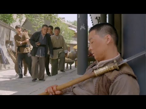 惡霸欺壓百姓，怎料路過一功夫高手，暴揍惡霸  ⚔️ 抗日  功夫 | Kung Fu