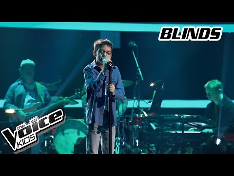 Athanasios sings (Lieb Mich) by Ayliva | Blind Auditions | The Voice Kids 2025