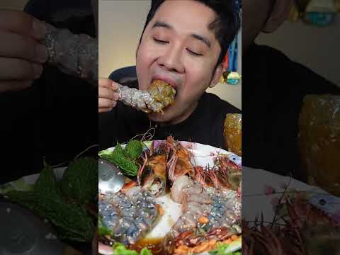 กุ้งลายเสือจิ้มซีฟู้ด