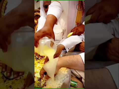 Why fo Dubai Sheikhs Wash Hands with Ghee at Wedding? #factshorts #dubai