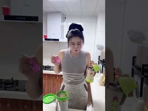 人类幼崽的幸福生活，我先替他们过了！#funny#萌娃#搞笑