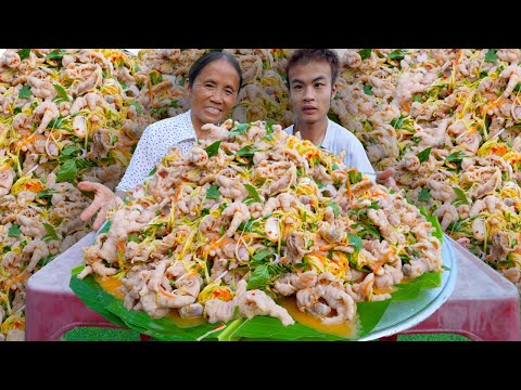 Bà Tân Vlog - Lần Đầu Làm Mâm Nộm Chân Gà Rút Xương Khổng Lồ Đãi Cả Làng