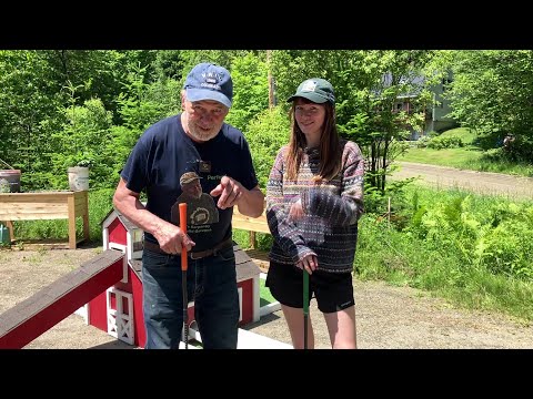 Father Daughter Mini Golf Challenge!