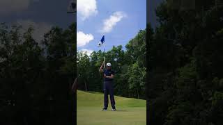 Facing a blind chip? Have someone hold the flagstick above the hole! ⛳️