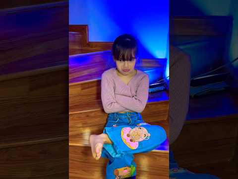 SOLO QUERÍA SU ZAPATITO MORADO 💜 🥰#familiaibañez #humor #shortviral #comedia #fypviralシ