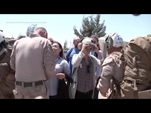 په منځني ختیځ کې کړکېچ؛ امریکا له سیمې څخه د خپلو کارمندانو ایستل پیل کړل