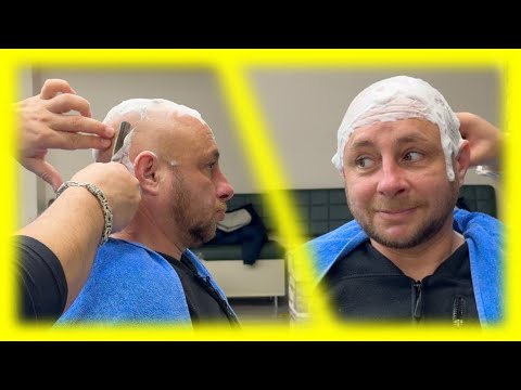 Razor Head Shave: A Completely Smooth Experience