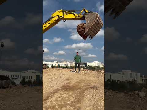 Kepçe adamın üstüne moloz bırakıyor ciddi ve tehlikeli kaza 🤣🤣
