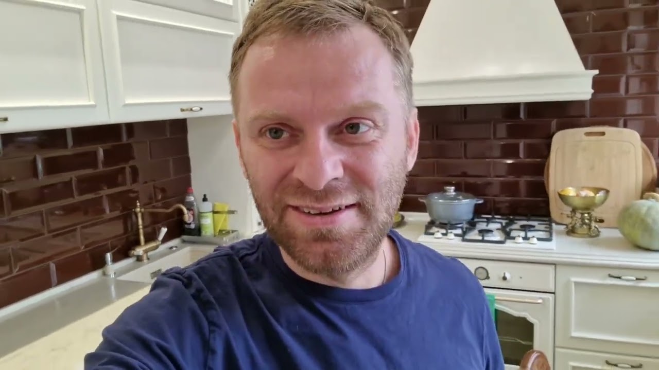 Что надя делает на улице чп