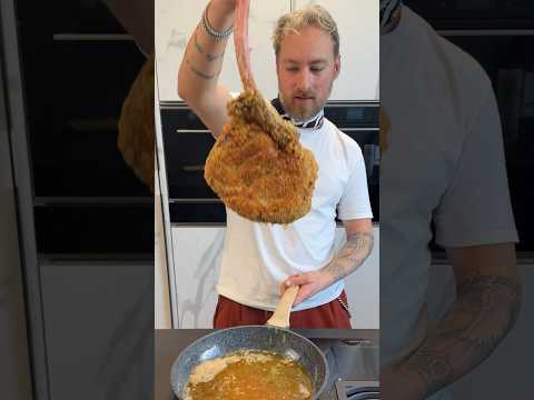 Tomahawk alla milanese🤤🤤 ma stiamo scherzando!! #milanese #tomahawk #foodporn #ricette #foodie