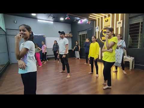 Tya nathi ni marli mithi😍 | Dstylersdancestudio Dance video #dancevlog #marathitadaka #trendingdance