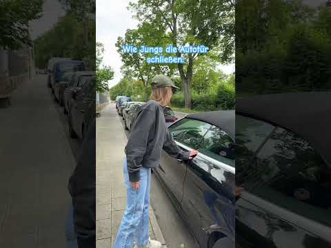 Autotür schließen - Jungs vs. Mädels?? | leakatharinamaria #shorts