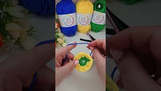 Crochet pattern violet flower coaster