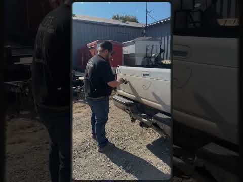 Low budget Whistlinediesel and ‎@Lindsay_Bercosky